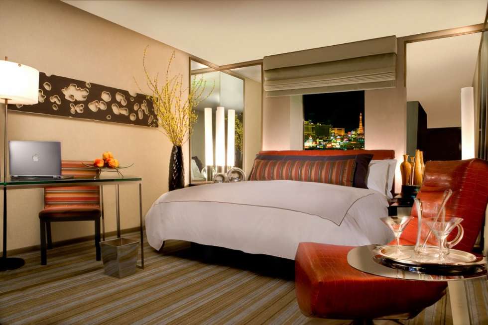 mgm_grand_guest_room-1024x682